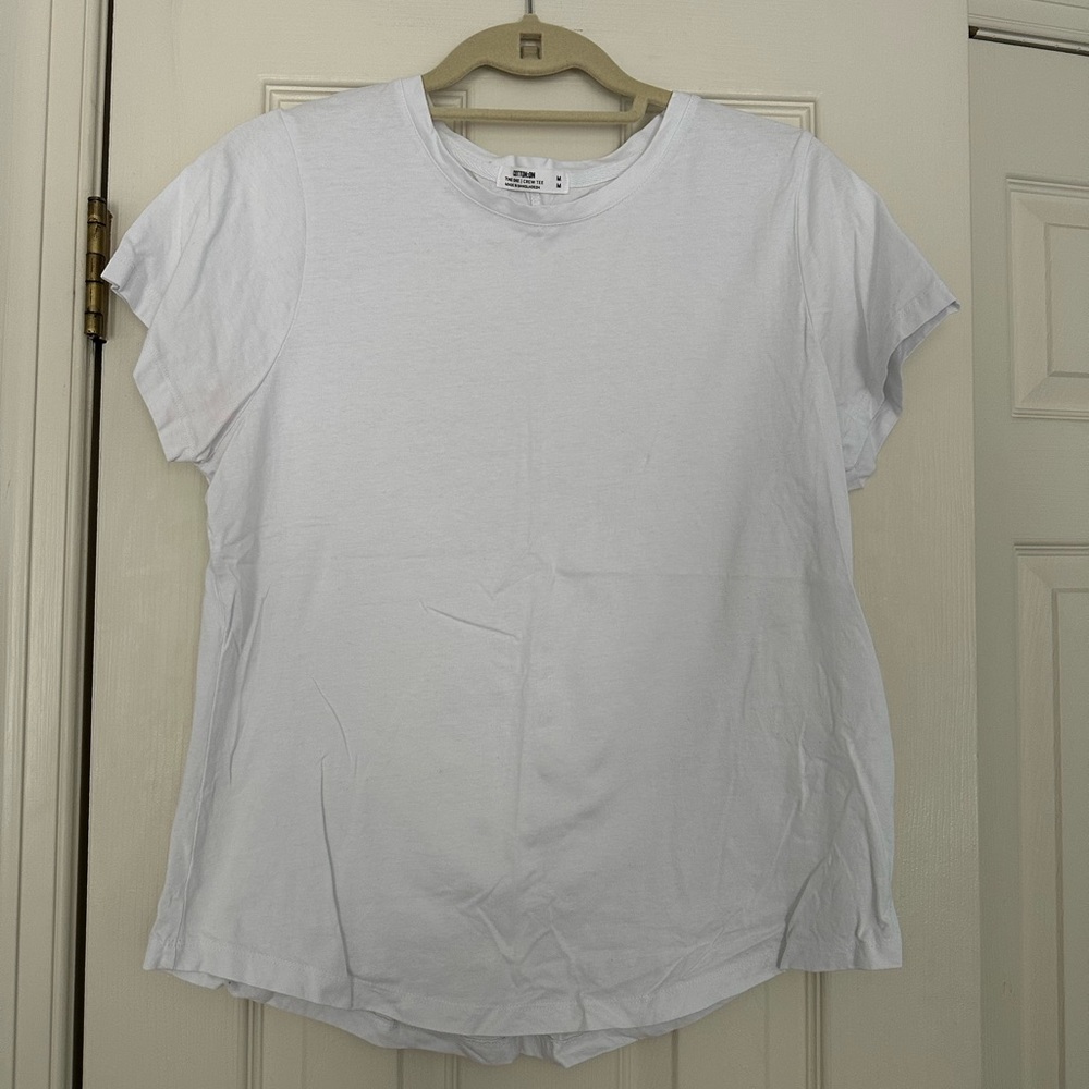 Cotton On - white crew tee, like new!